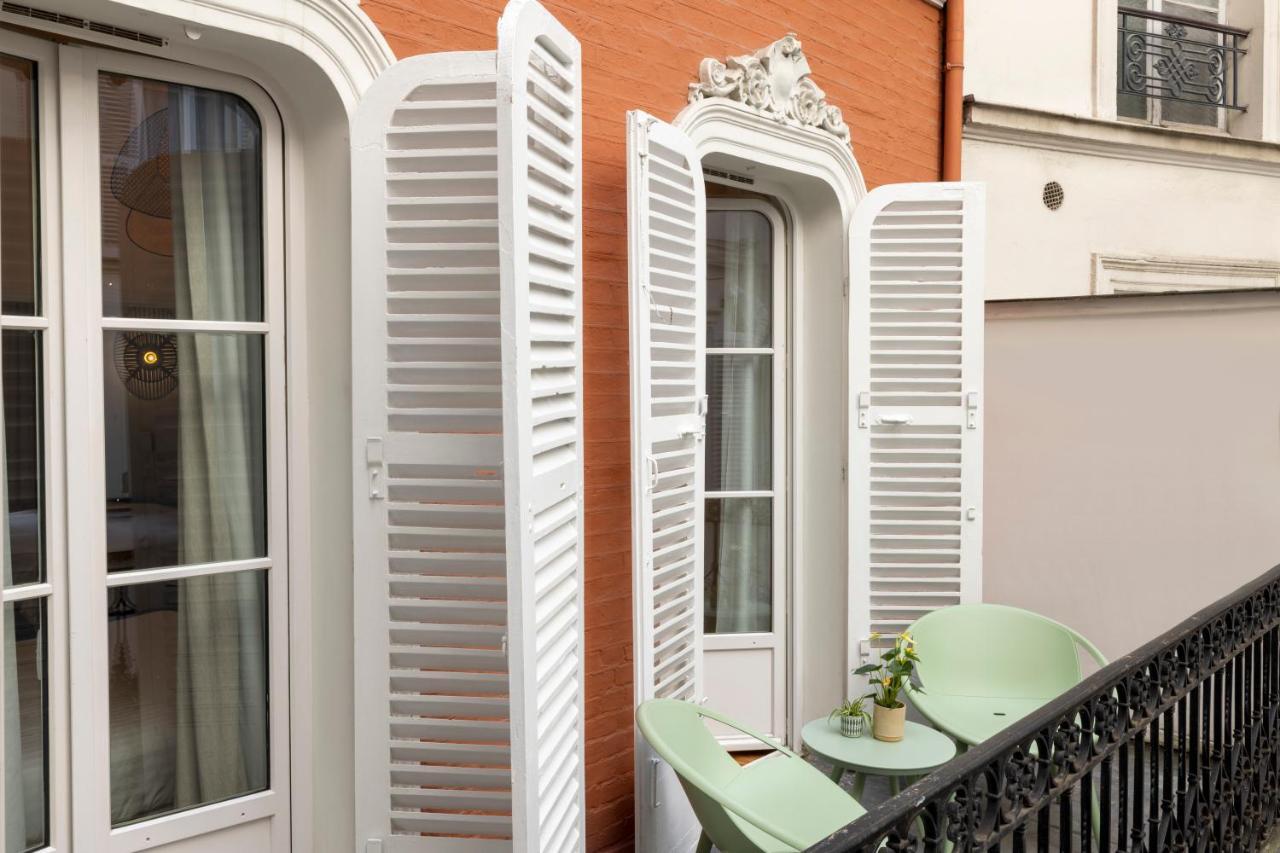 Appartement met 2 Slaapkamers op een rustige binnenplaats met balkon - 60 m2